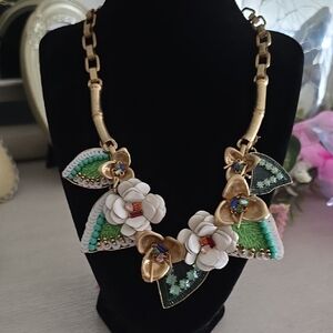 Stella & Dot Gold and Green Floral Necklace